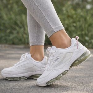 FILA Women’s White Air Cushion Sneakers Size 8 Mesh Lace Up Athletic Shoes